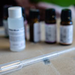Michael Borkowsky making scent for and art exhibition 2020